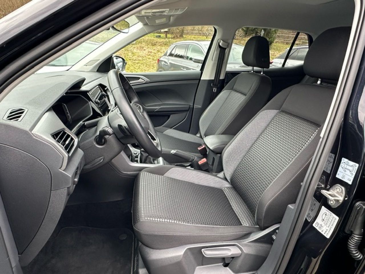 Volkswagen T-Cross Active 1.5 TSI DSG - Samsaru's Car Outlet