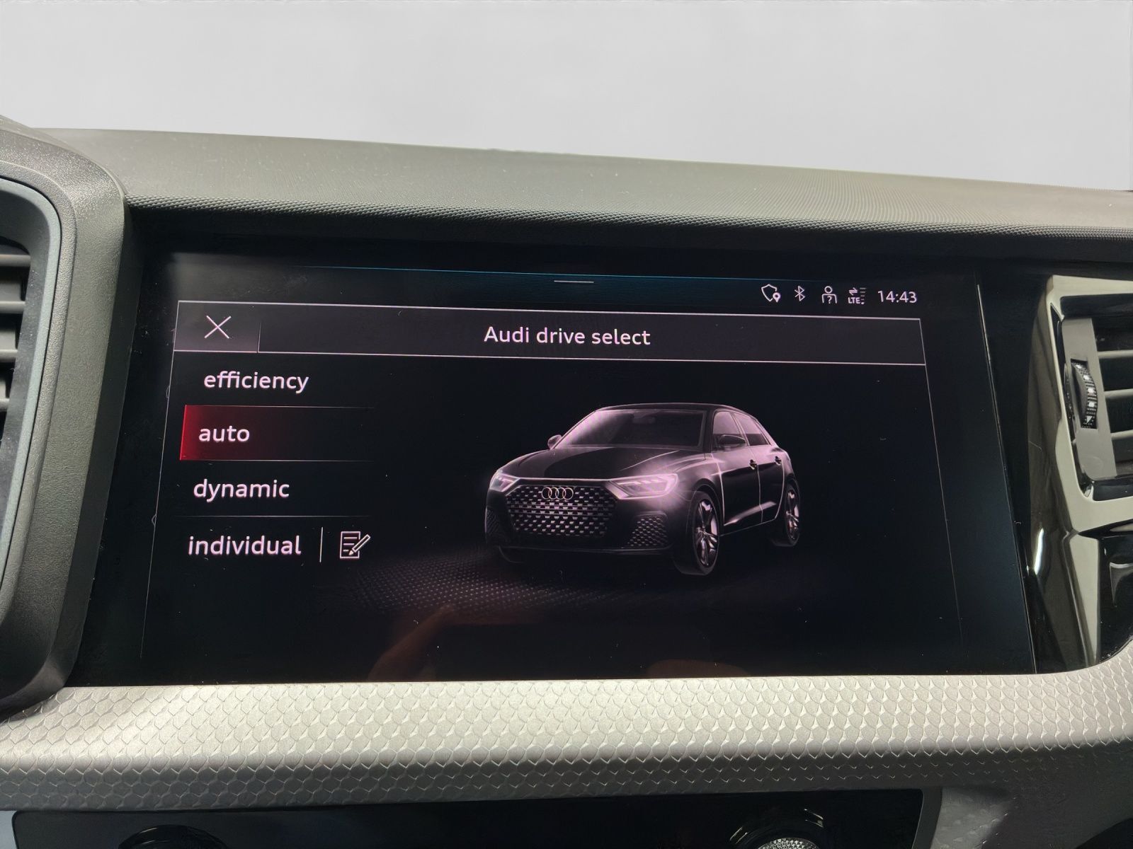 Audi A1 Sportback 40 TFSI 2x S LINE ASSIST KAMERA LM1