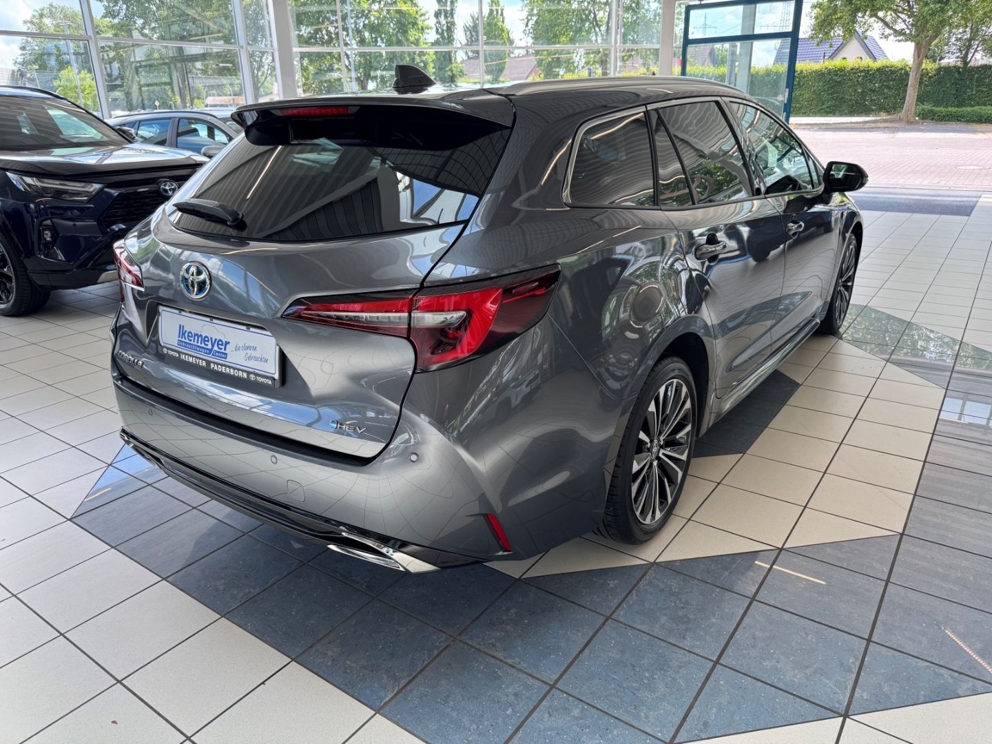 Toyota Corolla Touring Sports 1,8 Hybrid Team DK elektr
