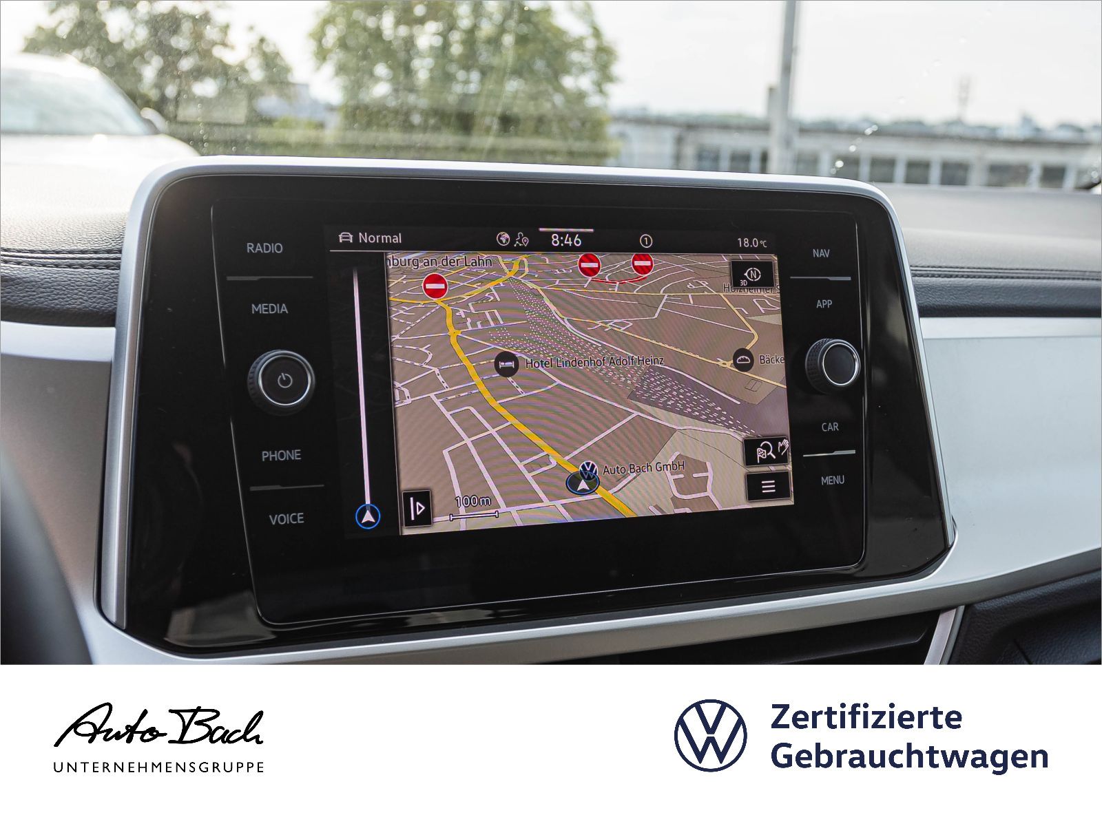 Volkswagen T-Roc 1.5 TSI MOVE DSG - Samsaru's Car Outlet