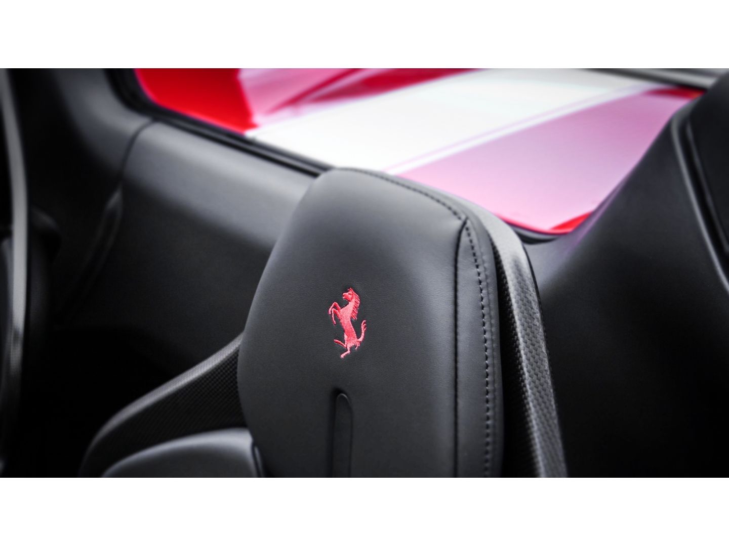 Ferrari 296 GTS - Samsaru's Car Outlet