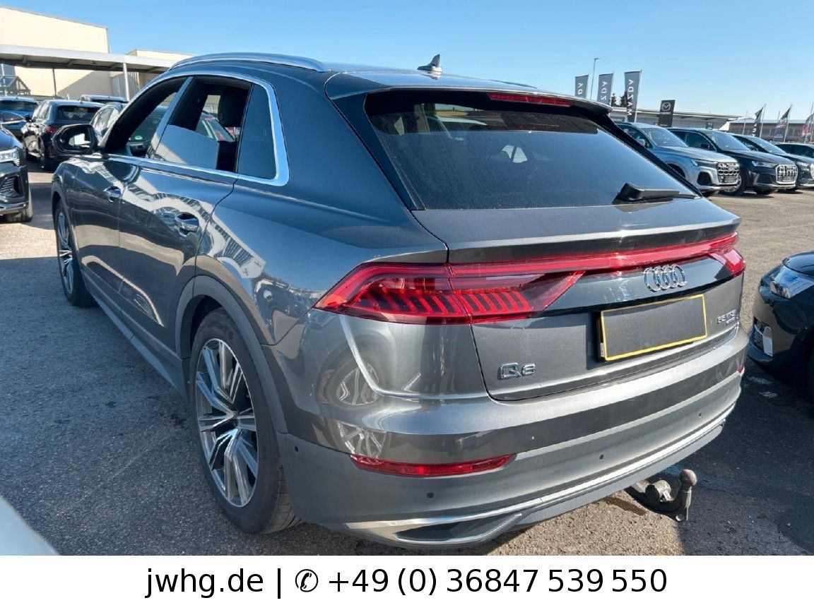 Audi Q8 55TFSI Quattro S-Line|ACC|VCockp|HUD|Memo|21"