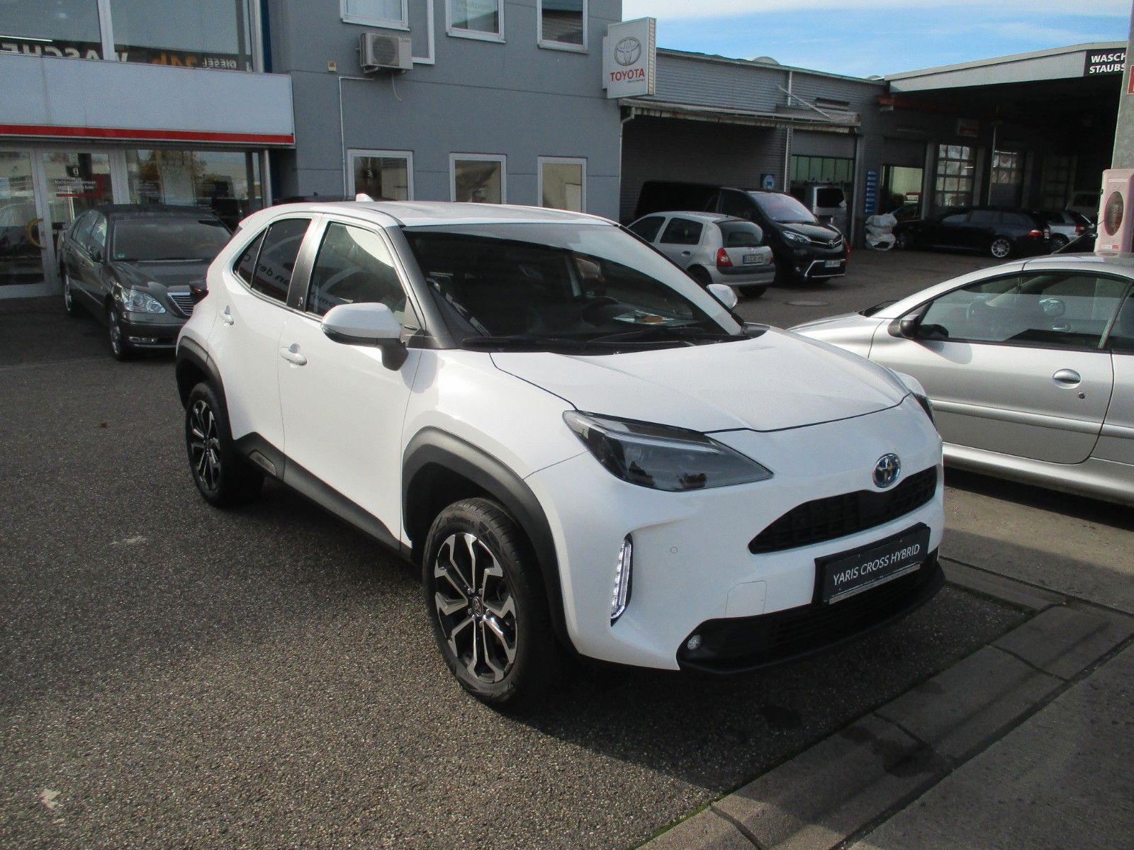 Toyota Yaris Cross Hybrid Team D, Navi, Kamera, SHZ, TW