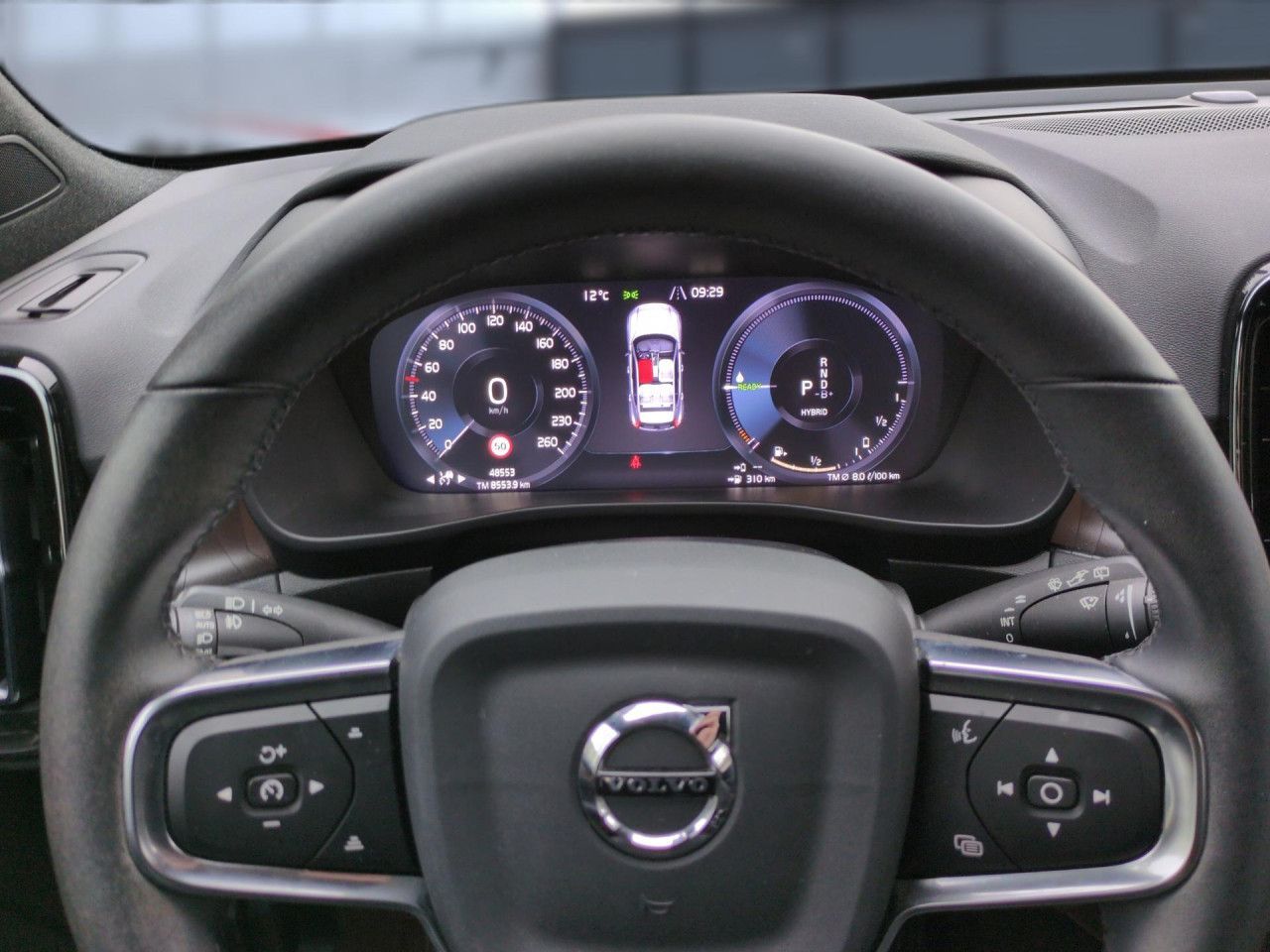 Volvo XC 40 Plus Dark Recharge Plug-In Hybrid 2WD