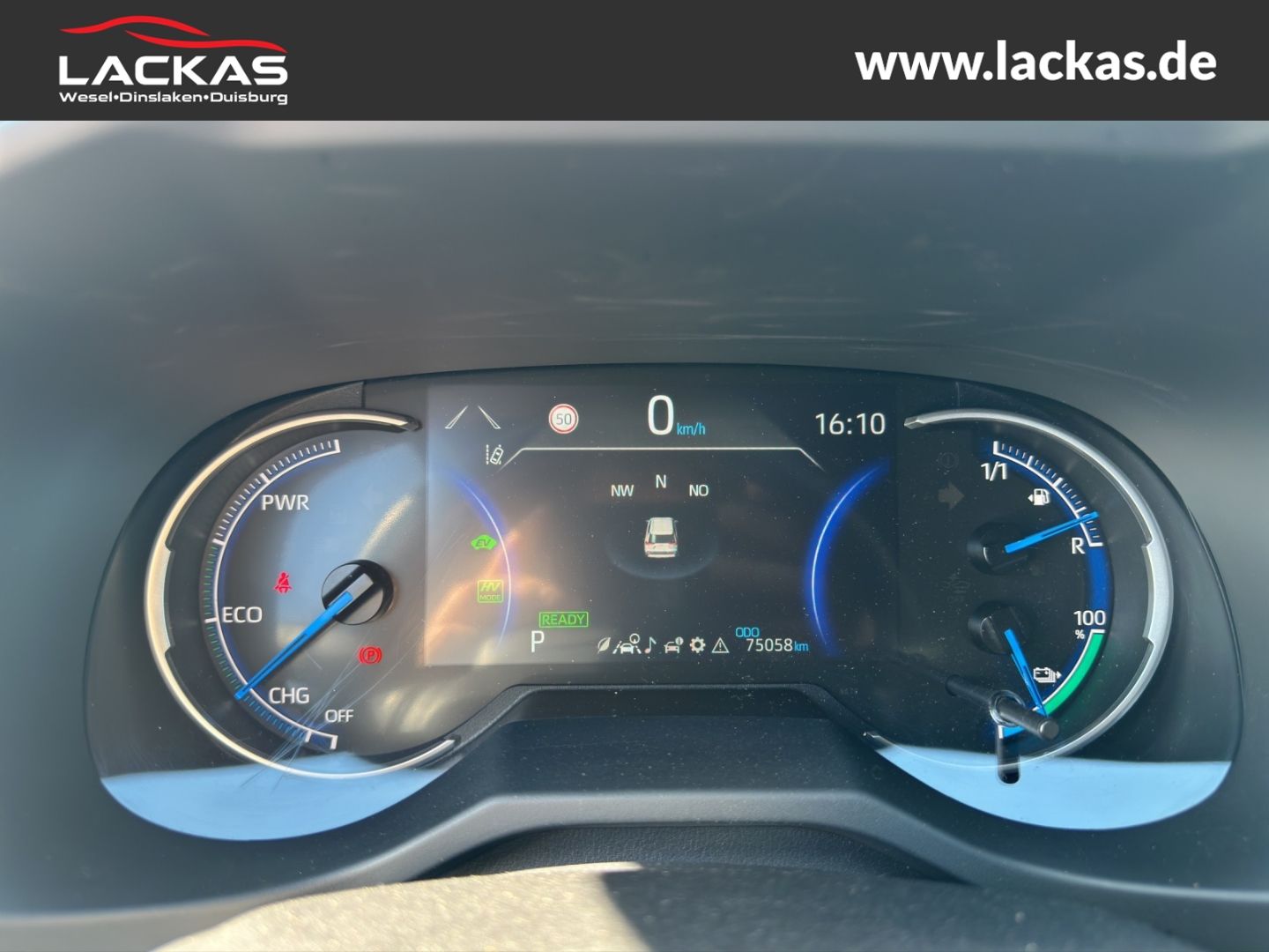 Toyota RAV 4 Plug-in Hybrid 4x4 - Samsaru's Car Outlet
