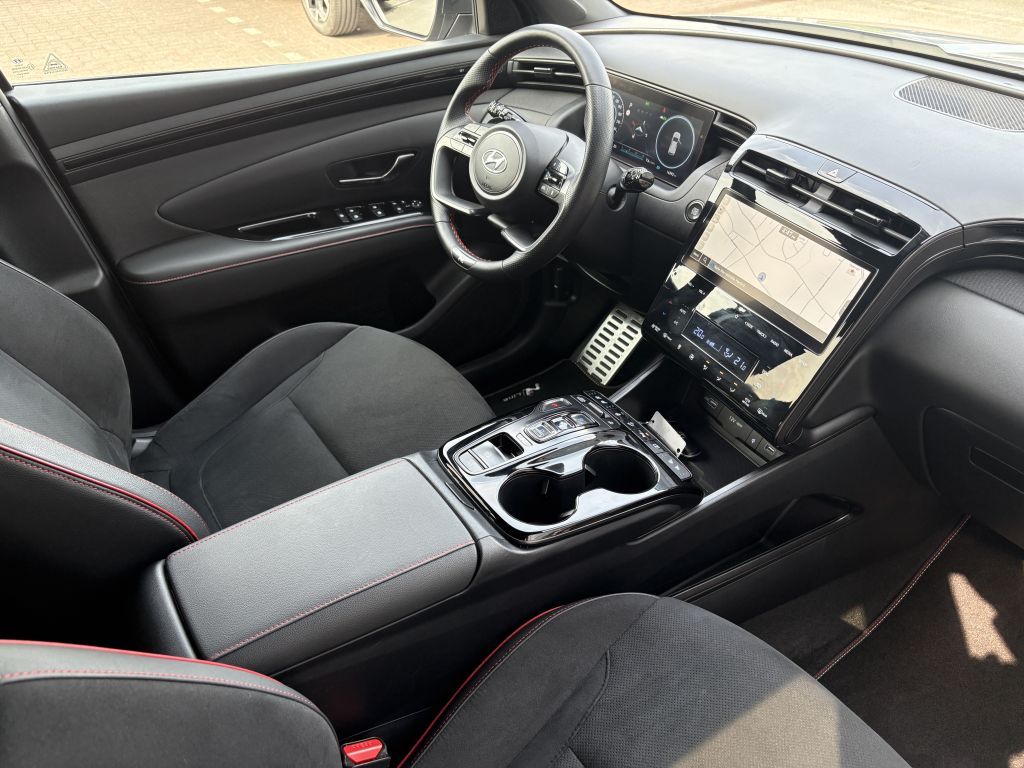 Hyundai TUCSON 1.6 T-GDi Plug-in-Hybrid 4WD N Line - Samsaru's Car Outlet