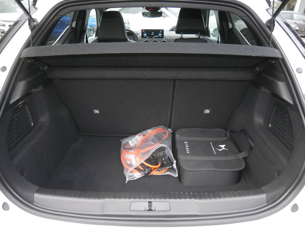 DS Automobiles DS 3 Crossback E-Tense Perfomance Line+ NAVI ACC