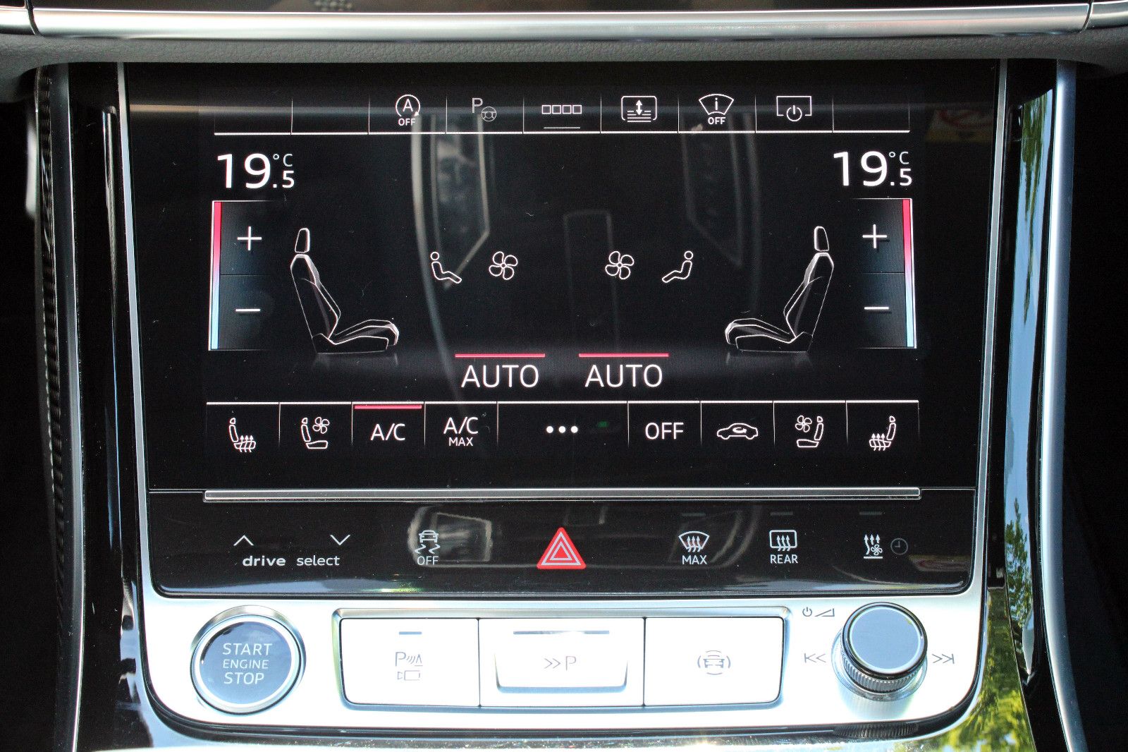 Audi A8 60TFSI quattro S LINE BLACK - Samsaru's Car Outlet