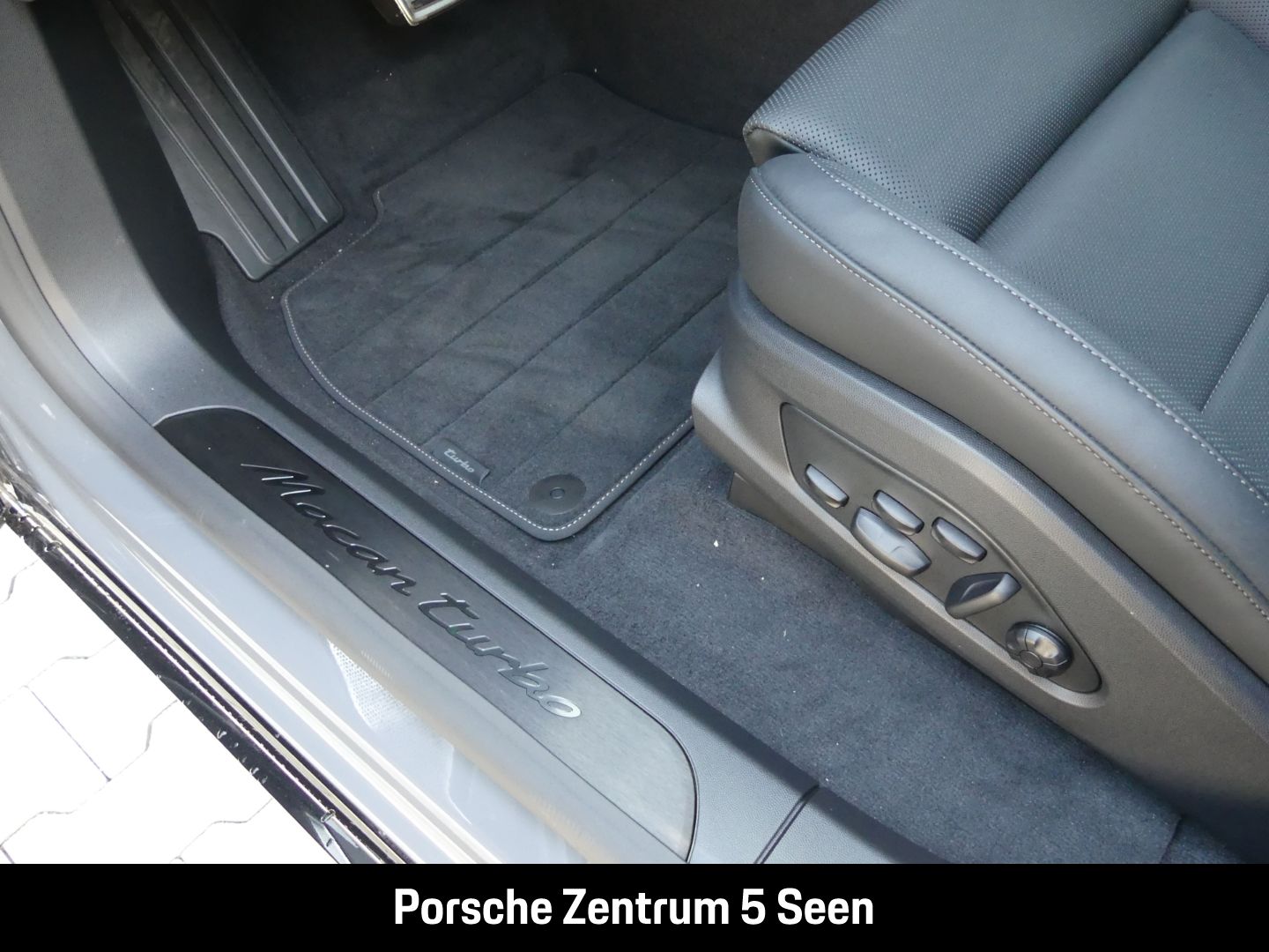 Porsche Macan Turbo, BURMESTER, PANO, CHRONO, MATRIX-LED