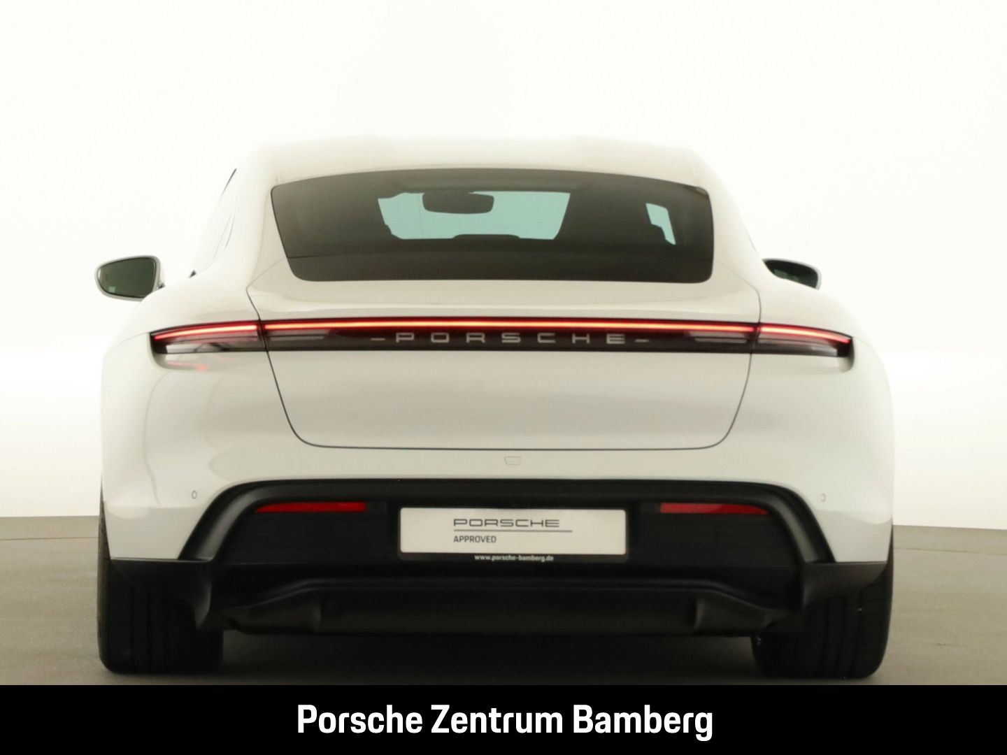 Porsche Taycan 4S/ Vollleder/ Performance Batterie/ 18-W