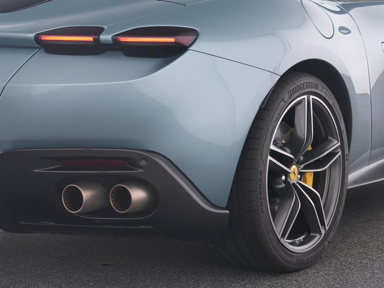 Ferrari Roma Spider - Samsaru's Car Outlet