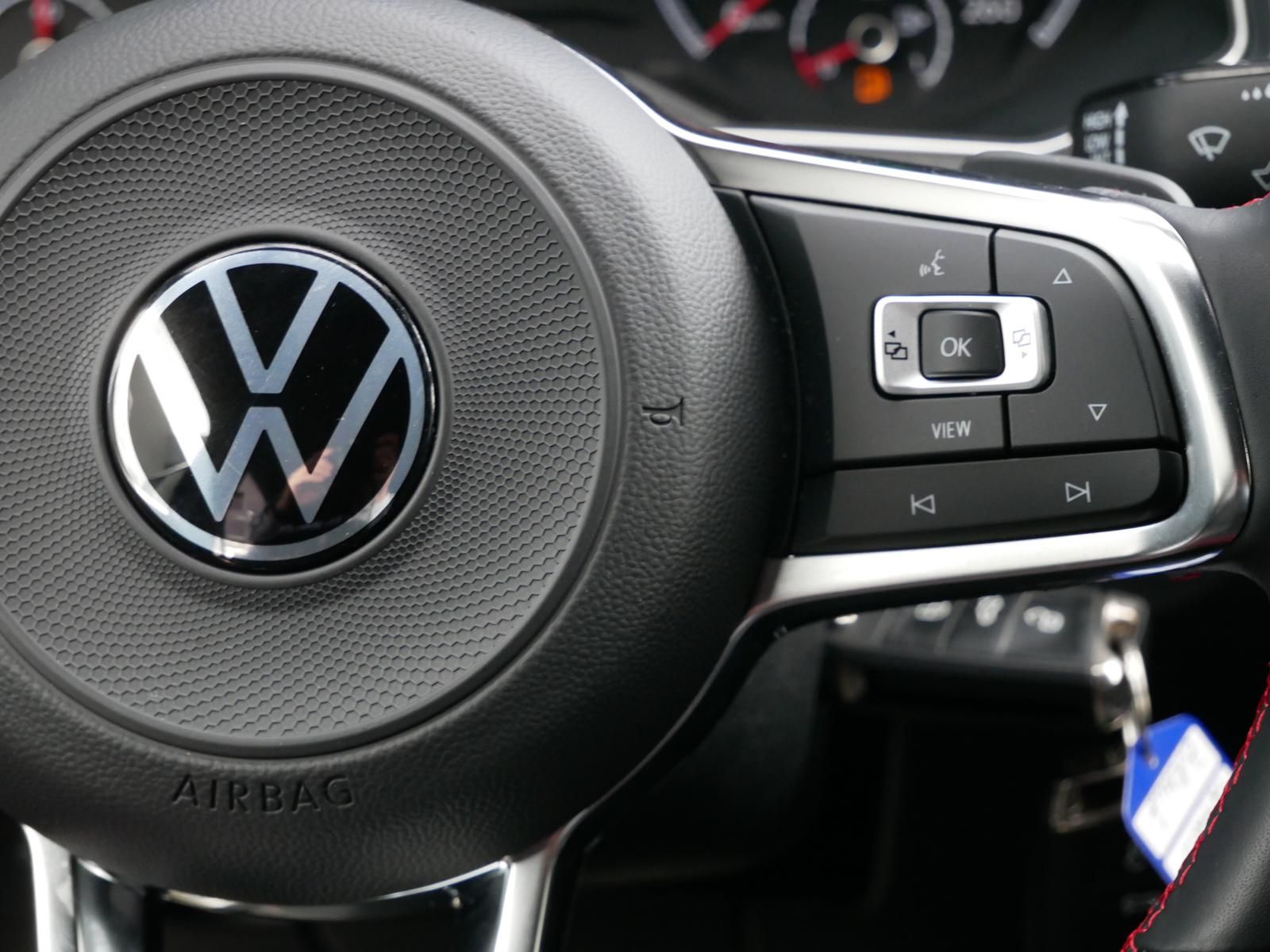 Volkswagen T-Roc 1.5 TSI SPORT DSG - Samsaru's Car Outlet