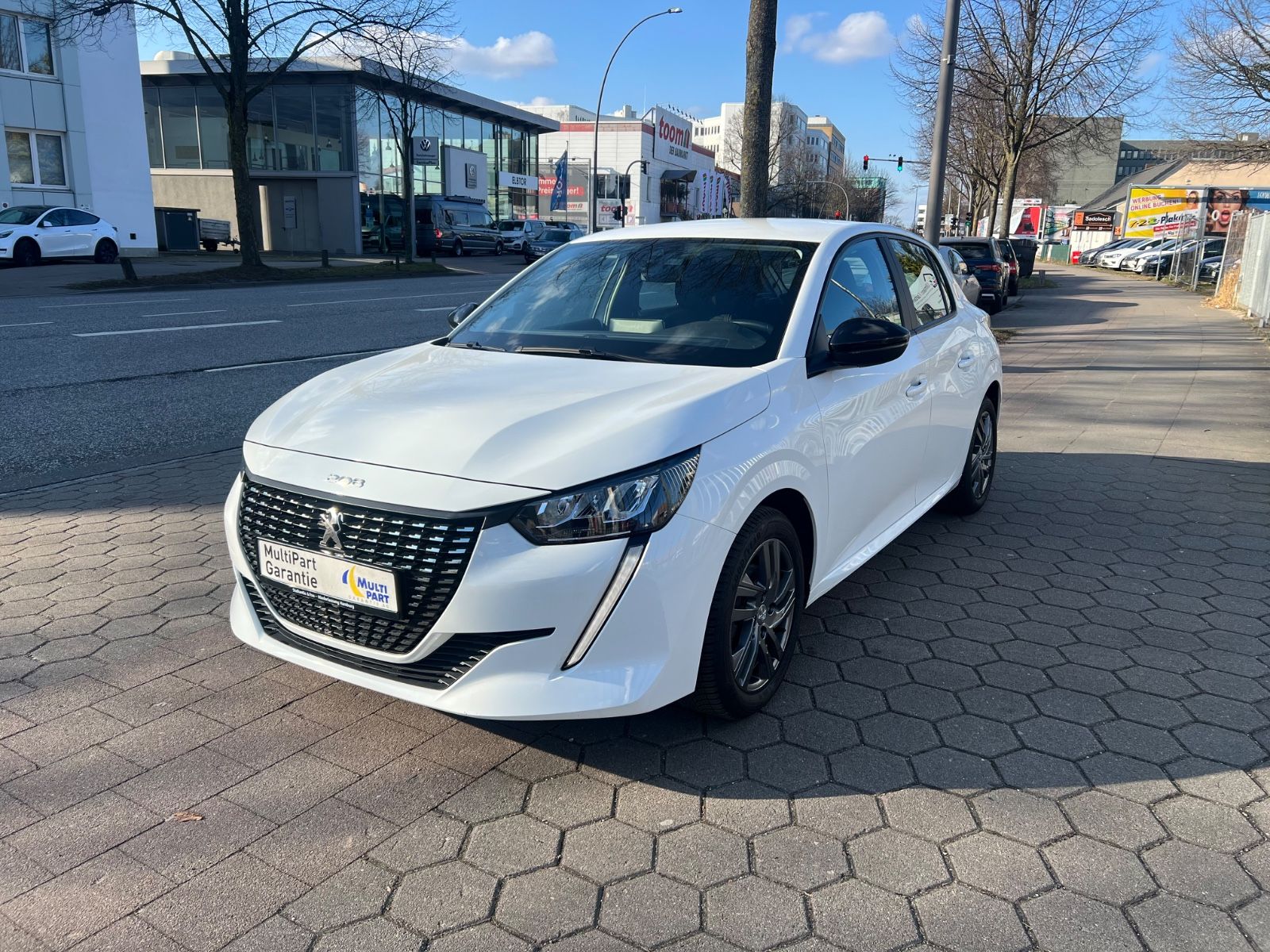 Peugeot 208 Active Pack - Samsaru's Car Outlet