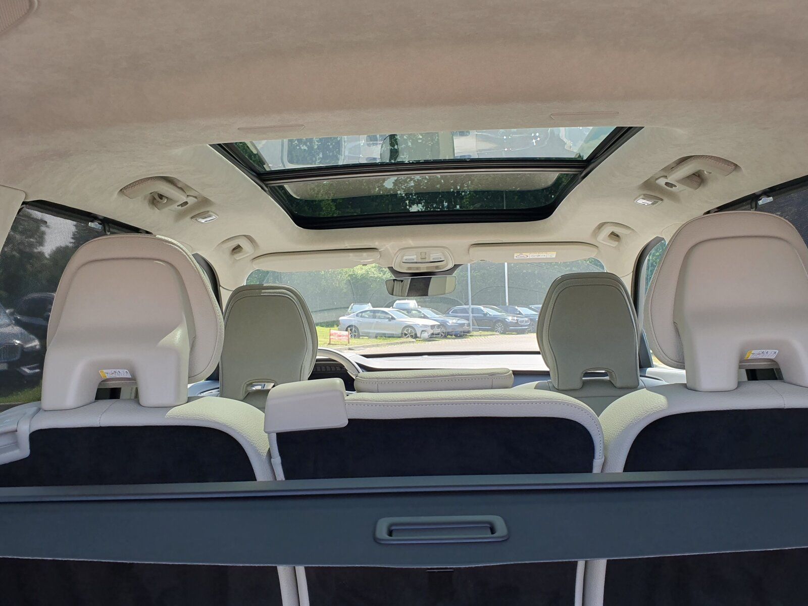 Volvo XC90 B5 AWD Ultimate Bright |PANO|LED|AHK|360°