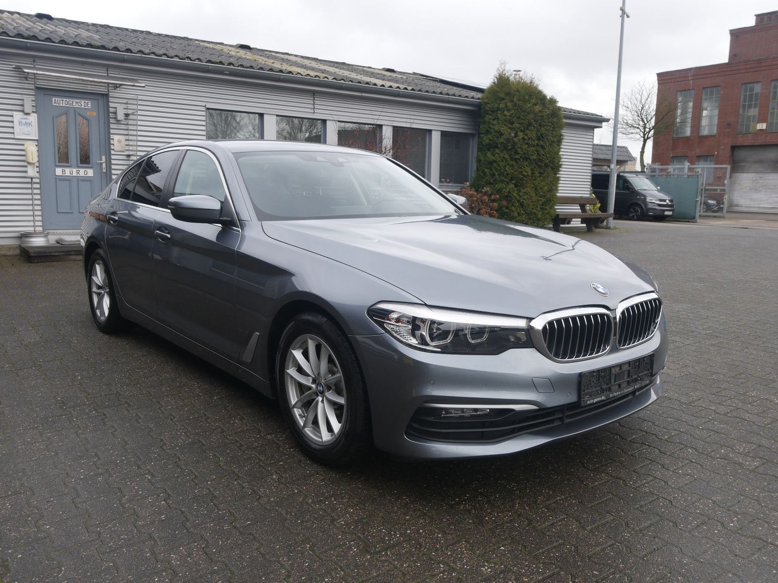 BMW 530 i xDrive Limousine Business Navi Head-up LED