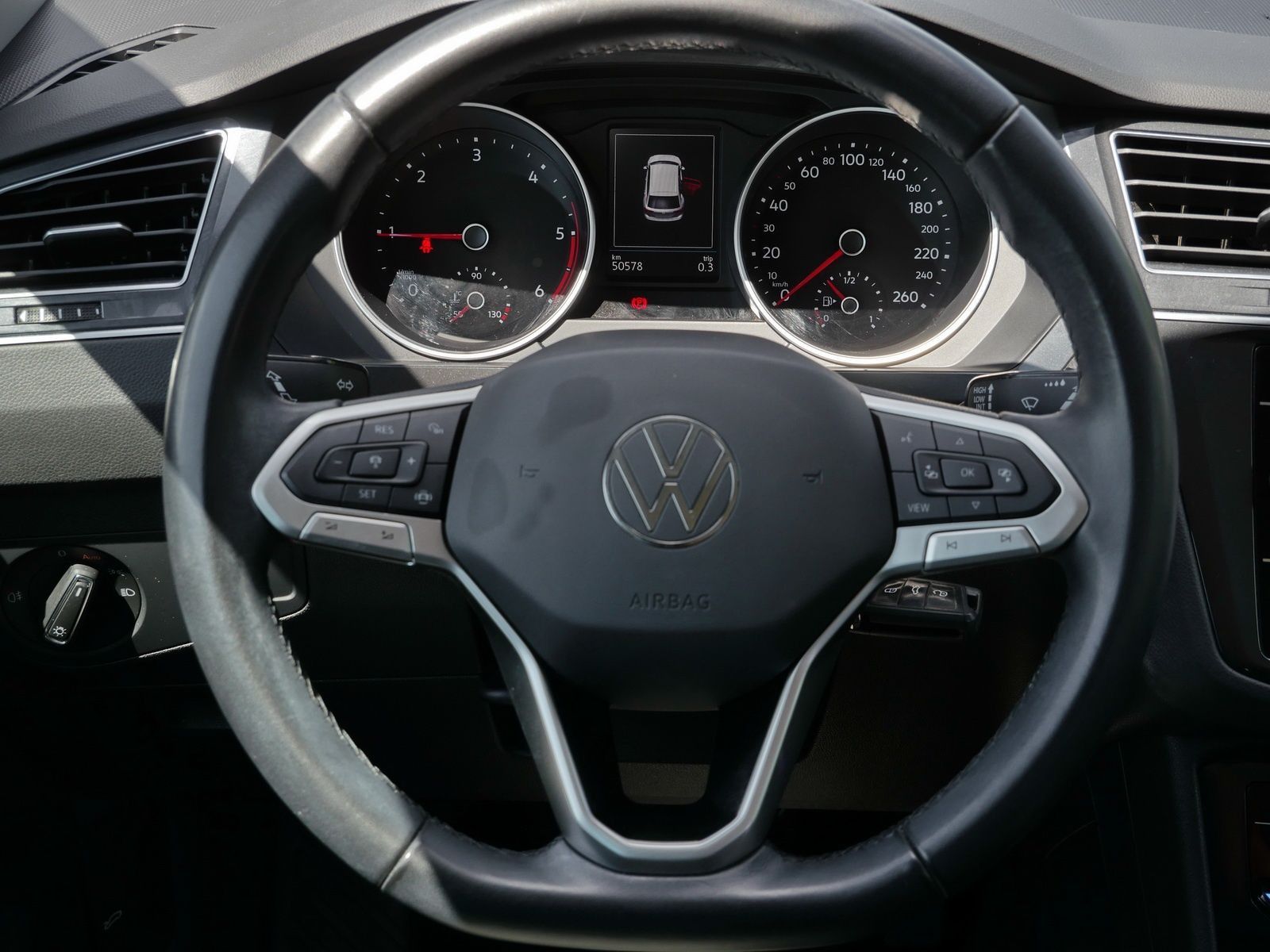 Volkswagen Tiguan 2.0 TDI - Samsaru's Car Outlet