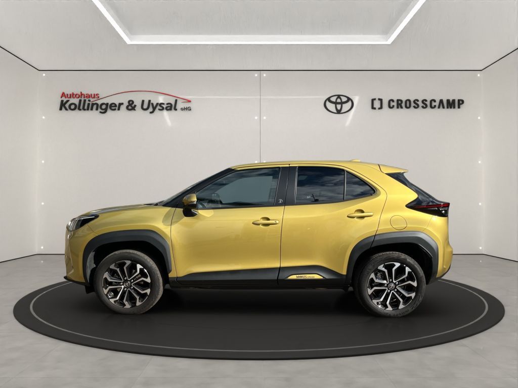 Toyota Yaris Cross Hybrid 1.5 VVT-i Team D 15 Jahre Gar