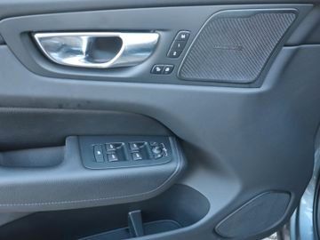 Volvo XC60  B4 Inscription AWD Automatik StdHz*ACC*