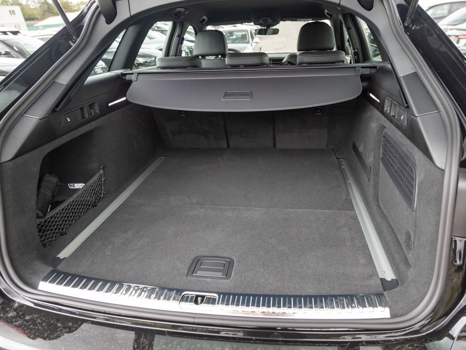 Audi A6 Avant S line 40TDI Stronic - Samsaru's Car Outlet