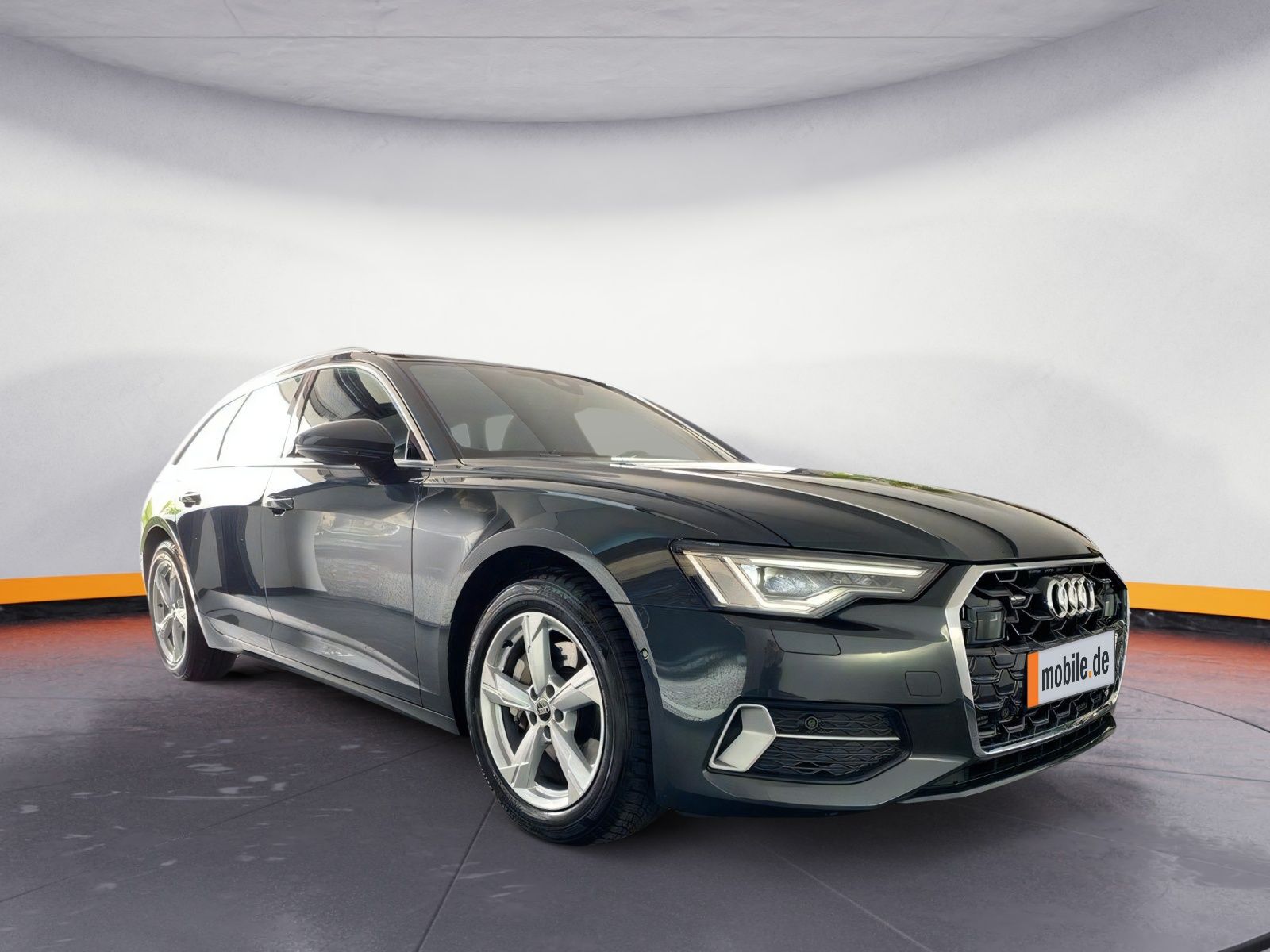 Audi A6 Avant 45 TFSI quattro S line - Samsaru's Car Outlet