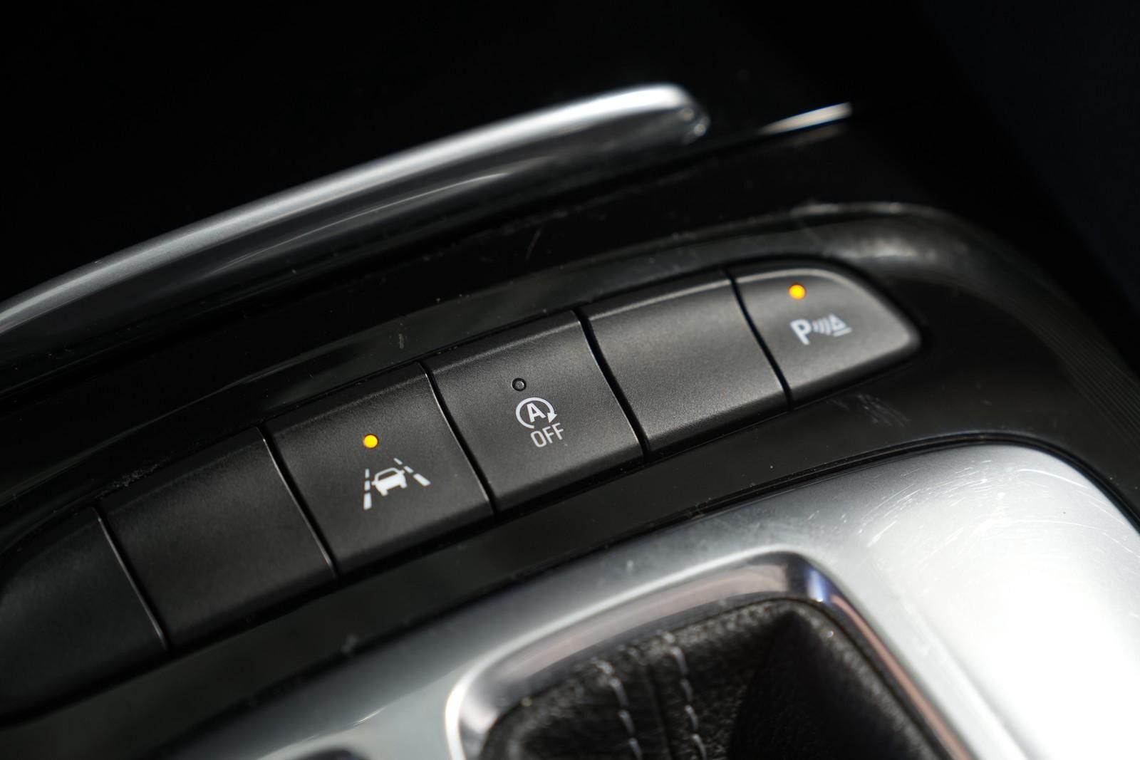 Opel Insignia B Sports Tourer Elegance - Samsaru's Car Outlet