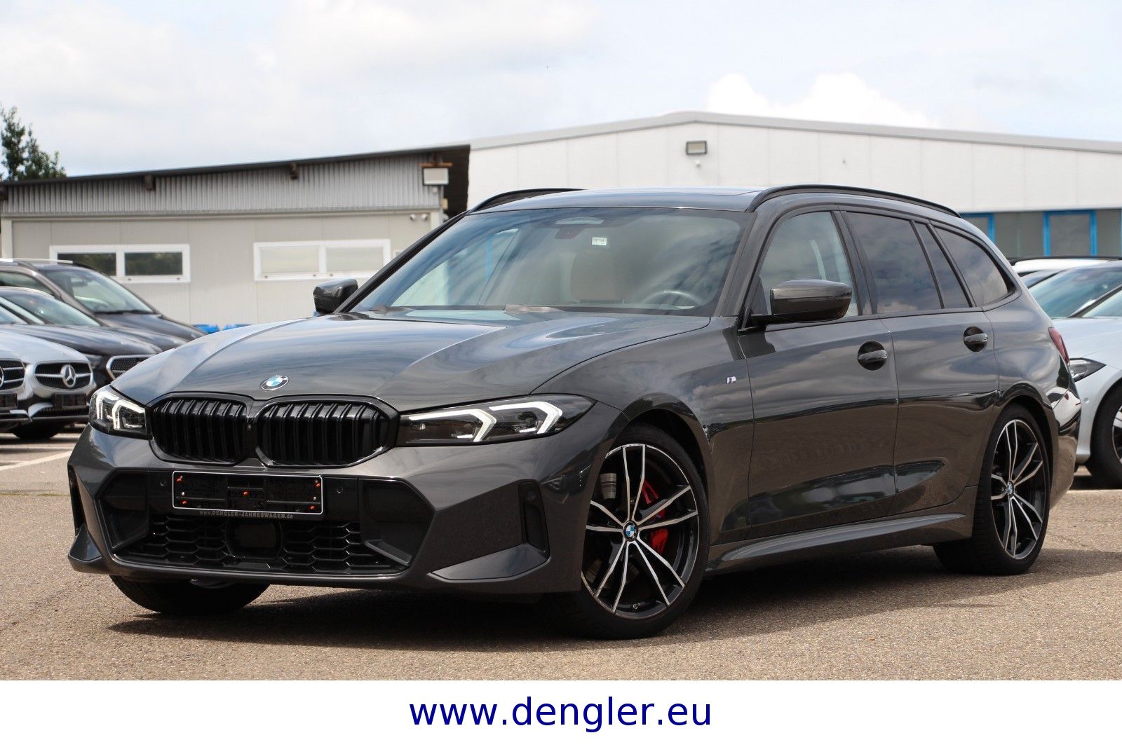 BMW 330i Touring HUD*LEDER*PANO*D-ASSISTENT M Sport