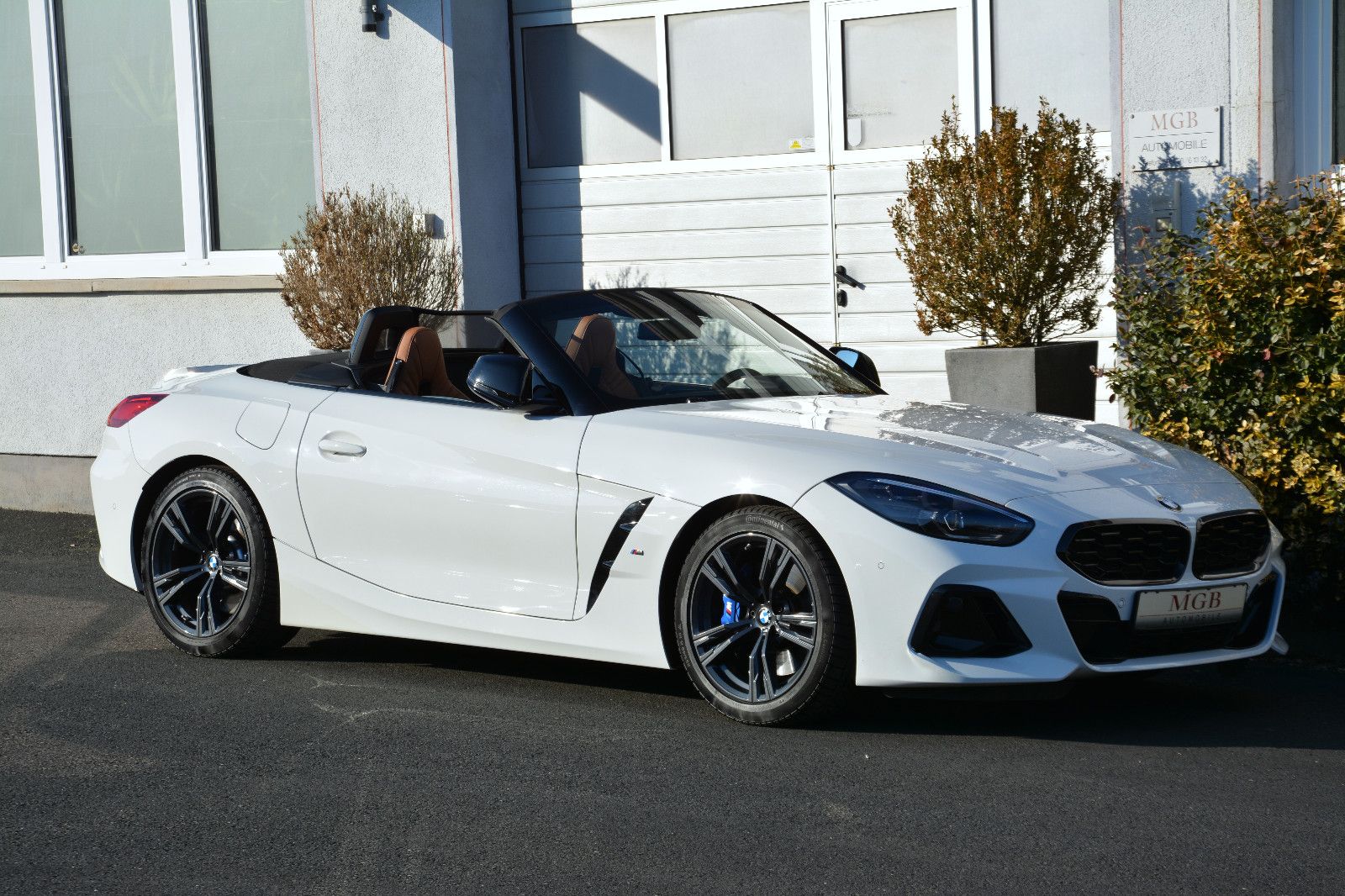 BMW Z4 M40i - Samsaru's Car Outlet