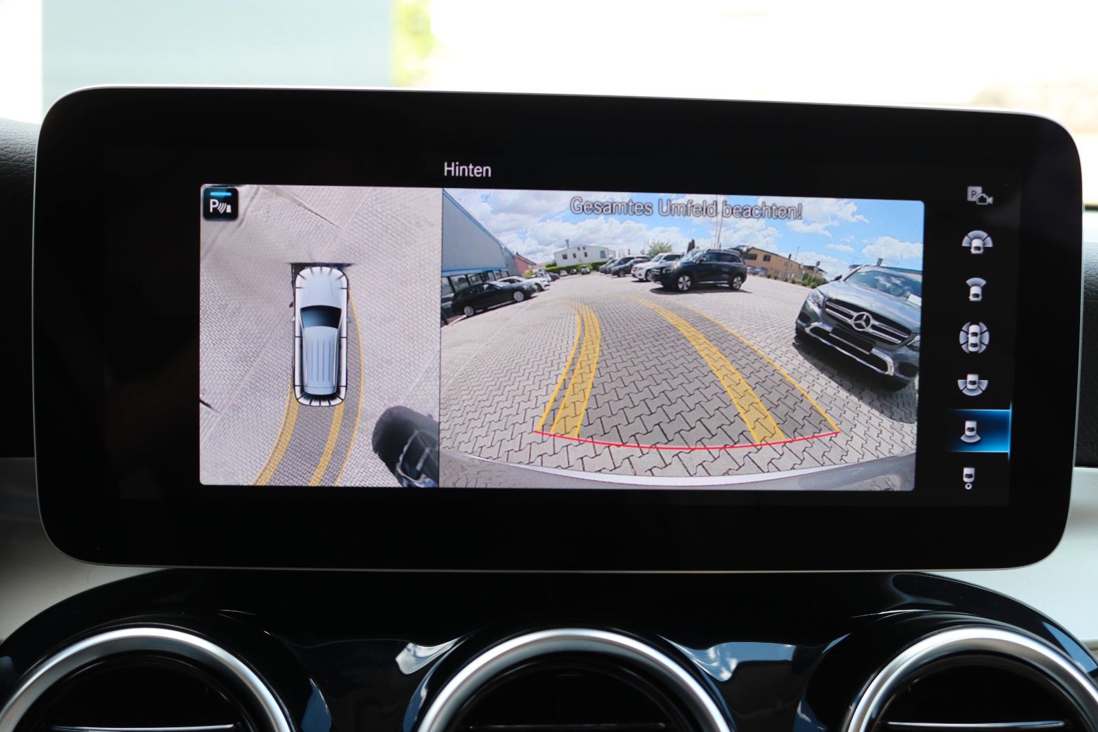 Mercedes-Benz GLC 300 DE 4M"AIRMATIC"DISTR+"AHK"MASSAGE"MBEAM"