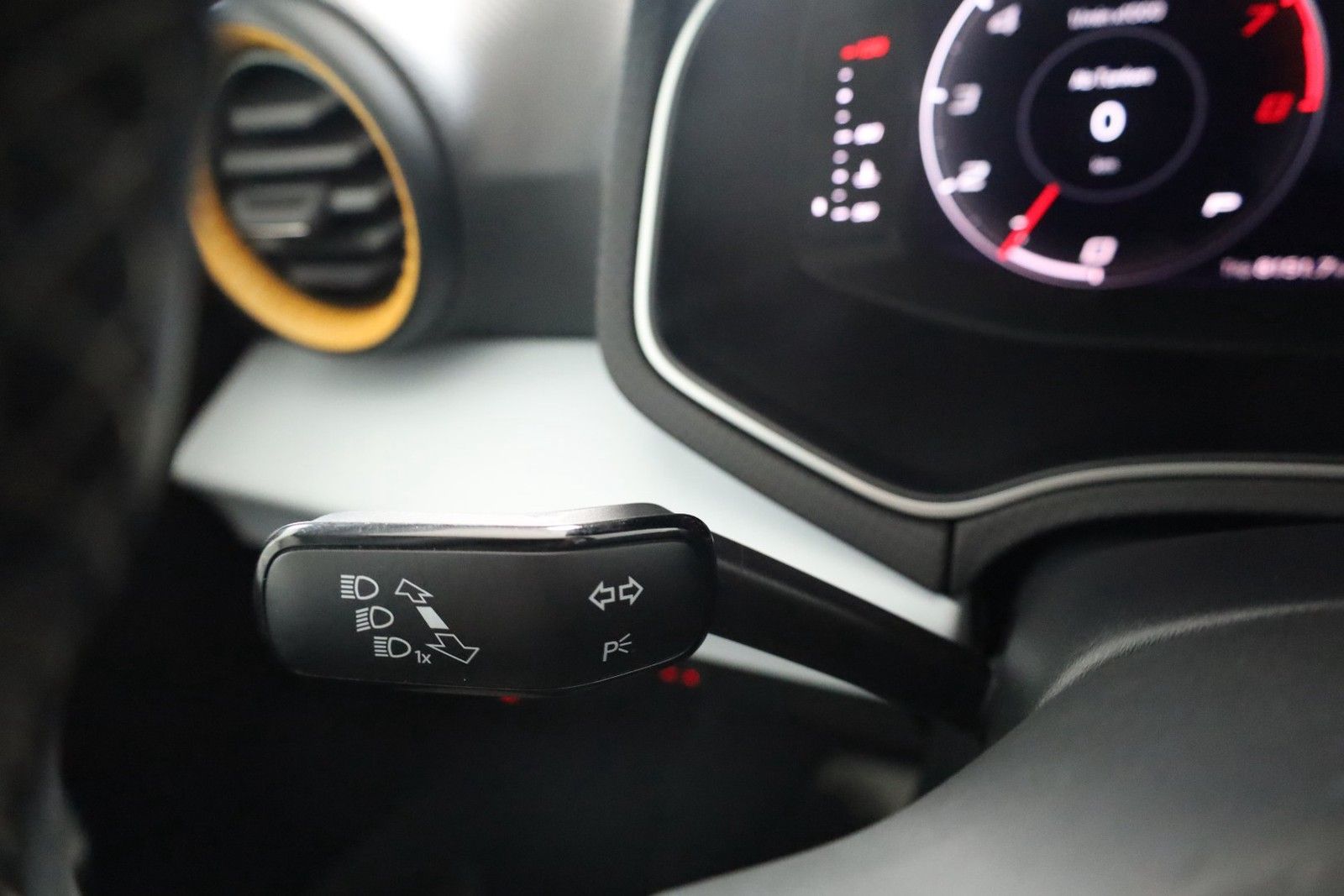 Seat Arona Style 1.0 TSI *Sitzheizung*Carplay-Navi