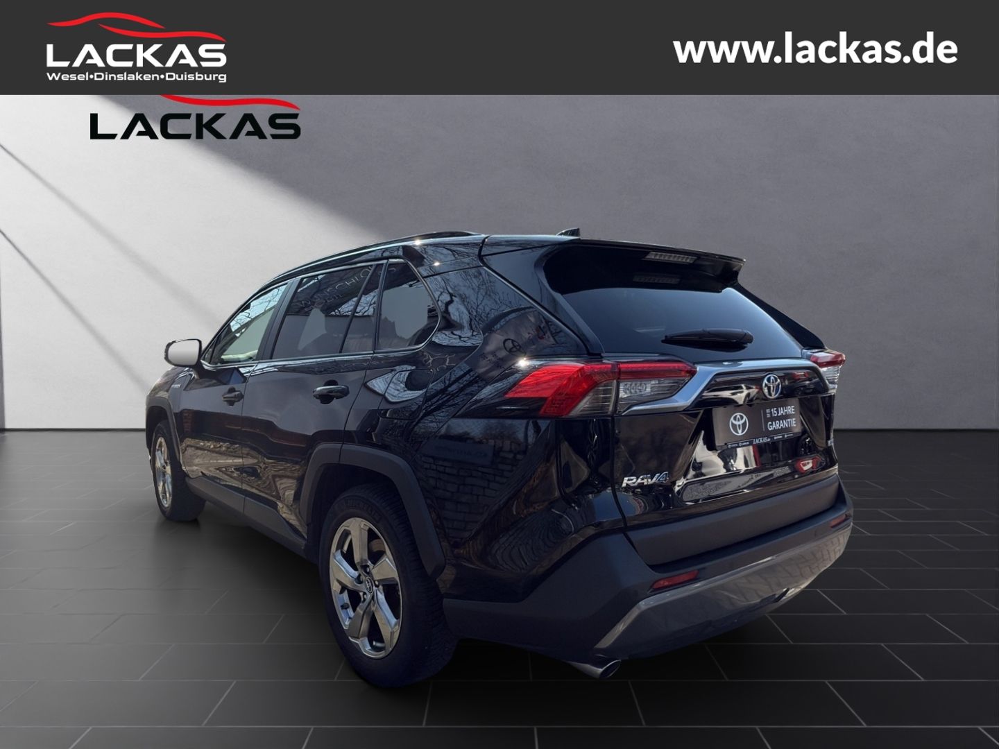 Toyota RAV 4 Hybrid 4x2 - Samsaru's Car Outlet