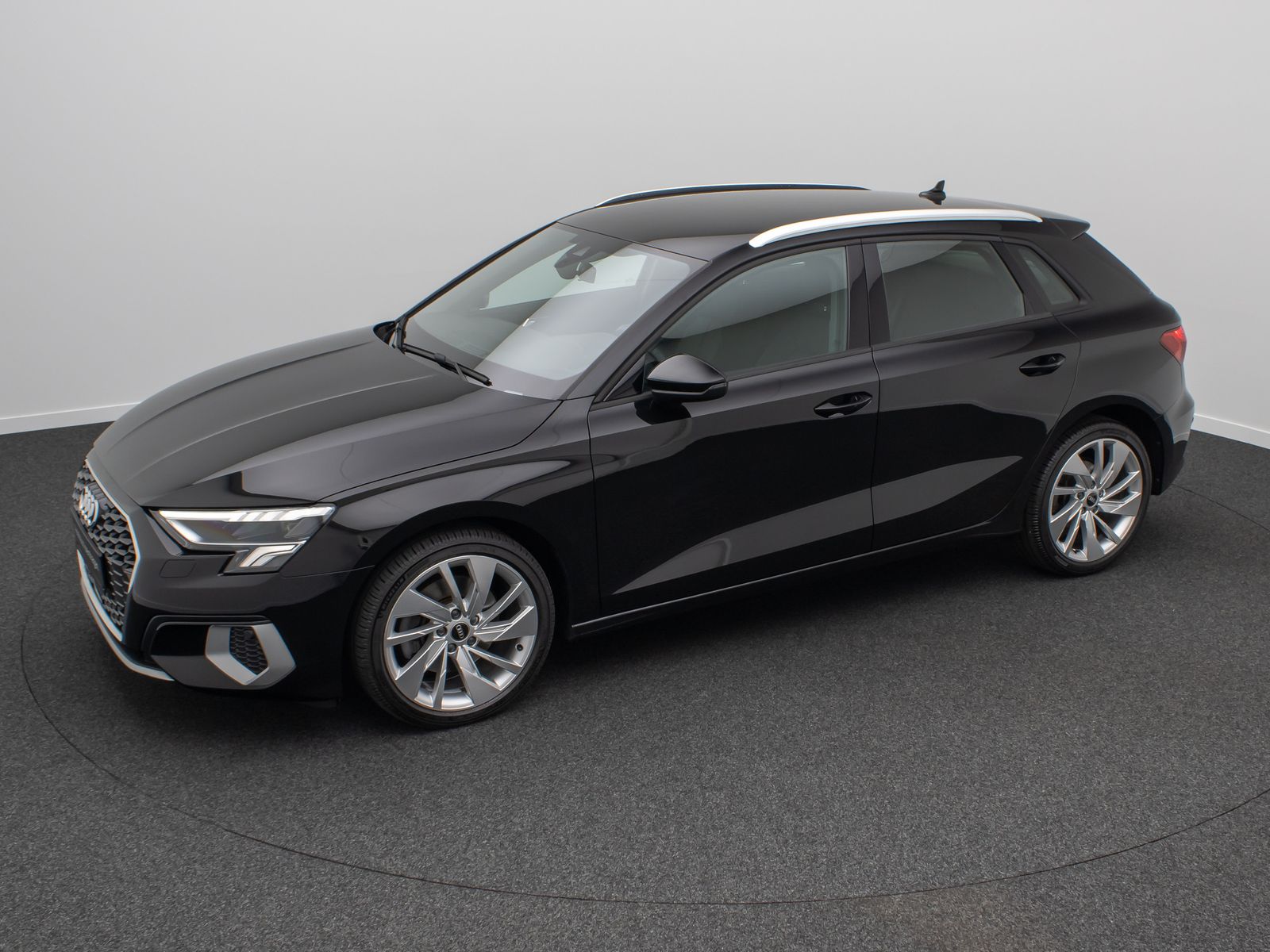 Audi A3 35 TFSI Sportback - Samsaru's Car Outlet