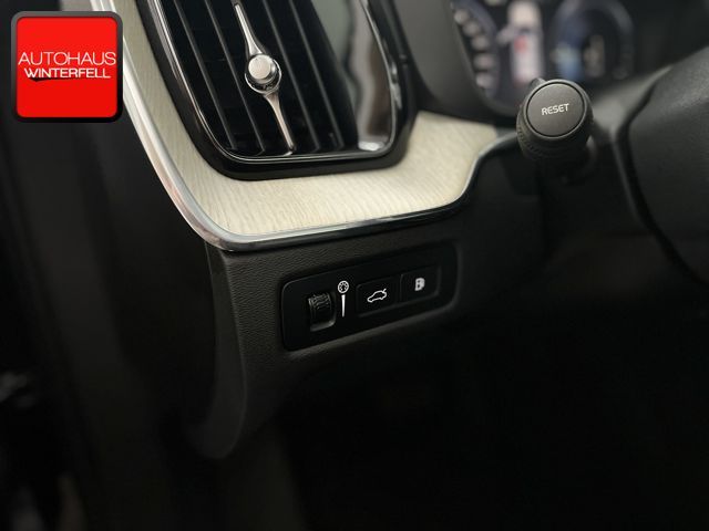 Volvo XC60 T6 INSCRIPTION RECH AWD - Samsaru's Car Outlet