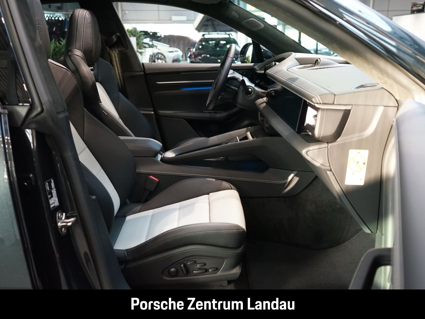 Porsche Macan 4S Burmester HA-Lenkung InnoDrive Head-Up