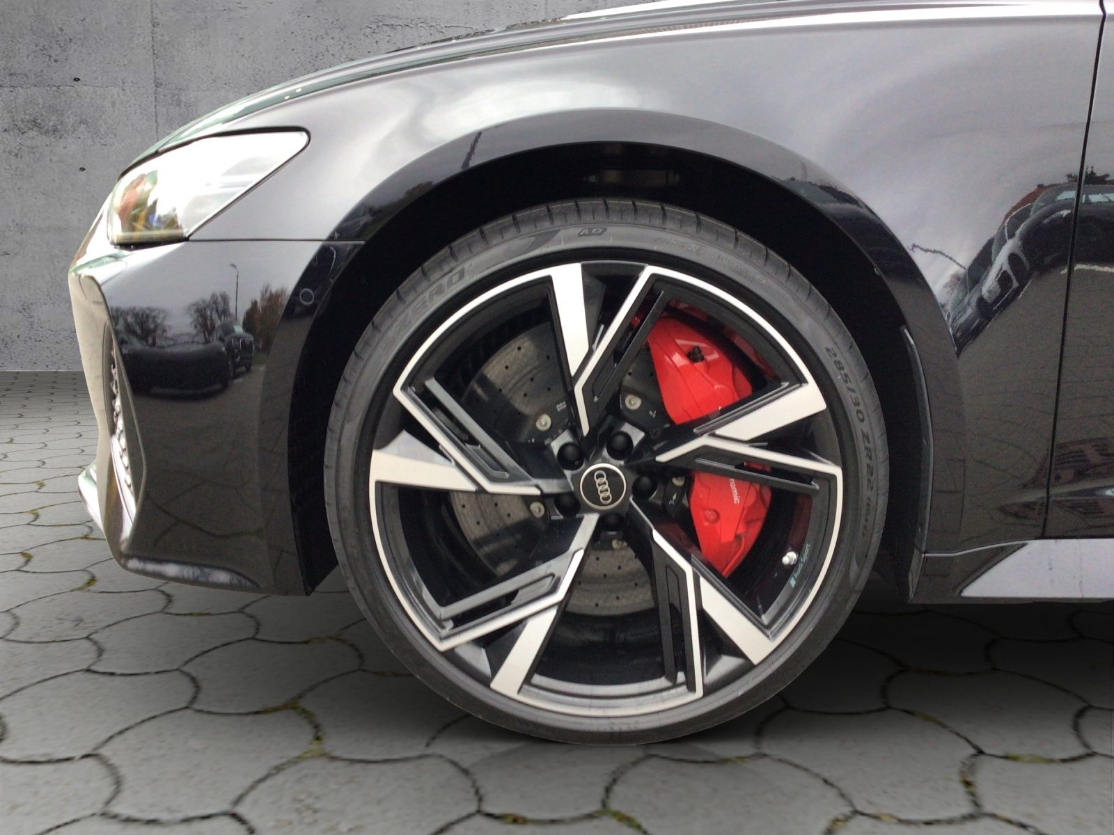 Audi RS6 Avant 4.0TFSI quattro Tiptron/Matrix/Keramik