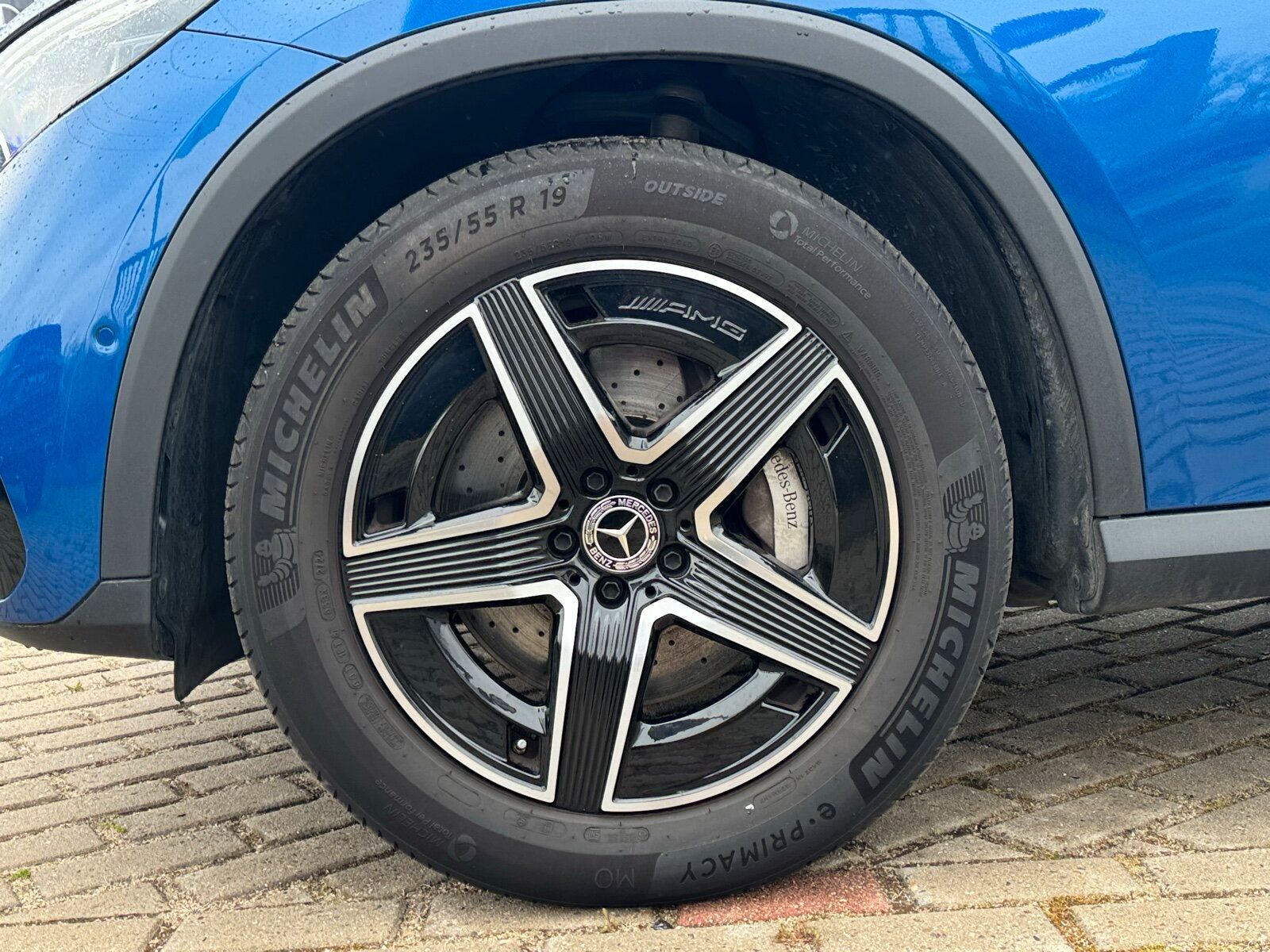 Mercedes-Benz GLC 300 d 4M AMG Advanced AHK PanoDach DigiLight
