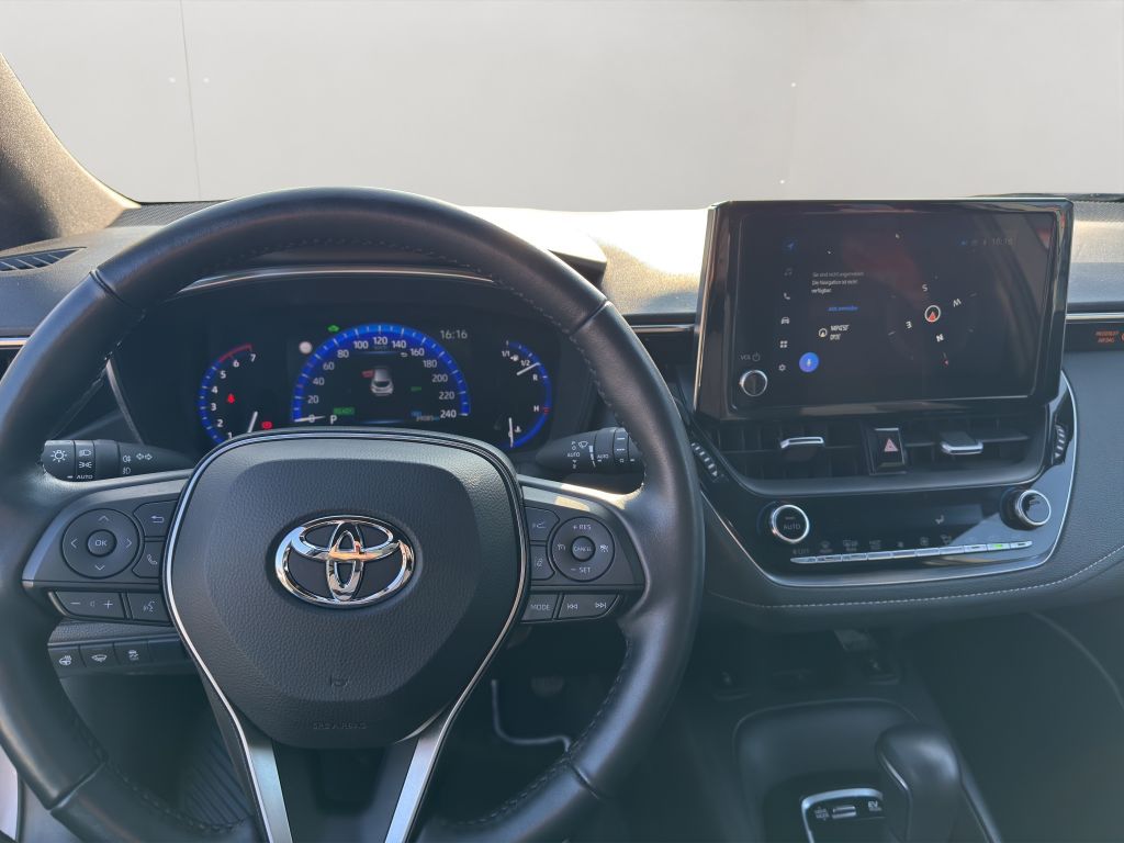 Toyota Corolla 1.8 Hybrid Team Deutschland Technik-Pack