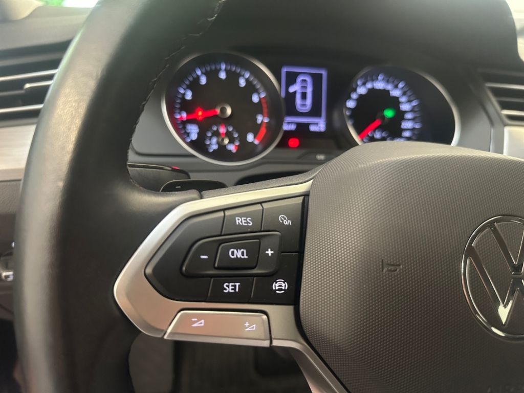 Volkswagen Passat AUTOMATIK - Samsaru's Car Outlet