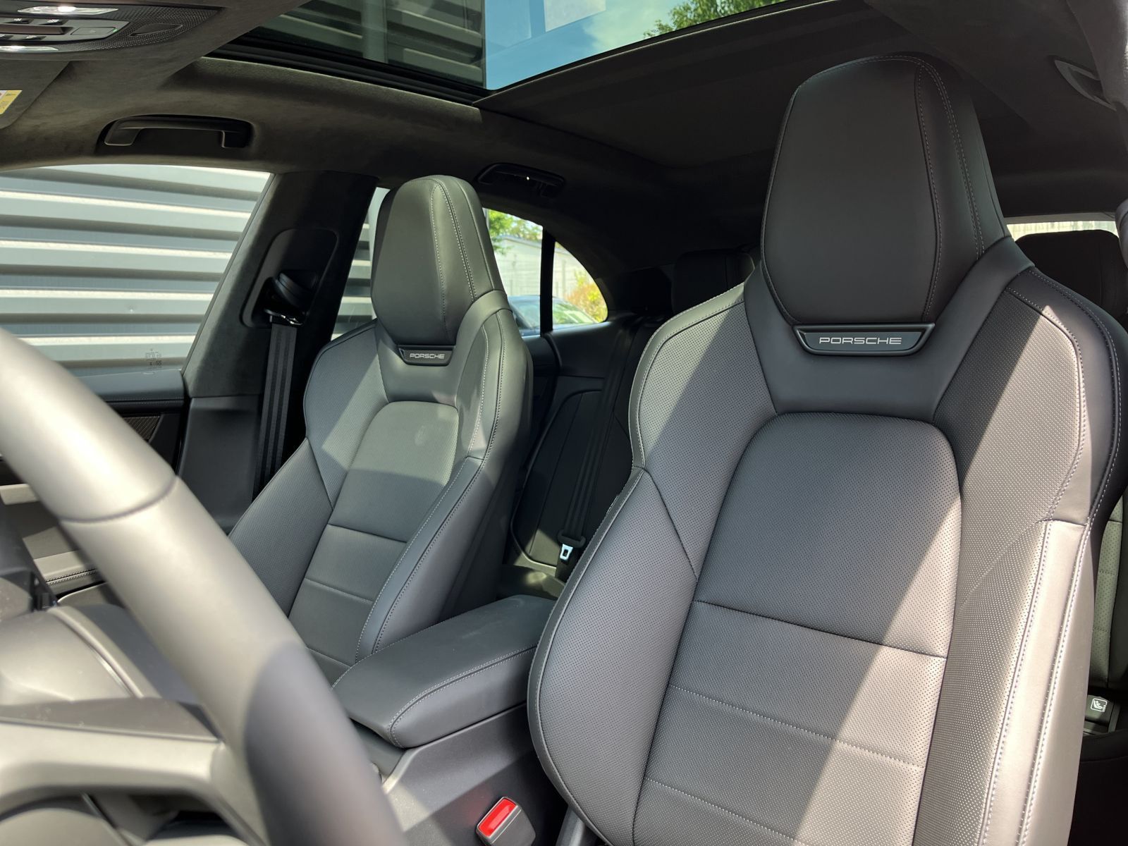 Porsche Macan Turbo Pano.,Privacy,Head-Up,Sport Chrono,I