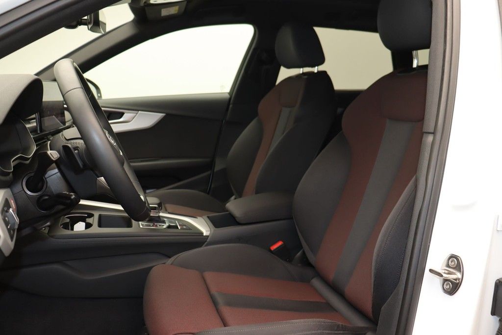 Audi A4 Avant 40 TFSI - Samsaru's Car Outlet