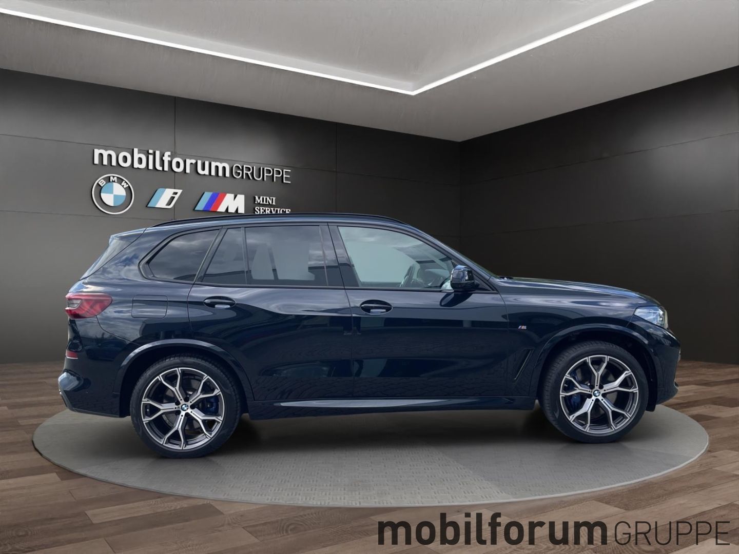 BMW X5 xDrive45e M-Sport Massage Luft AHK Panorama