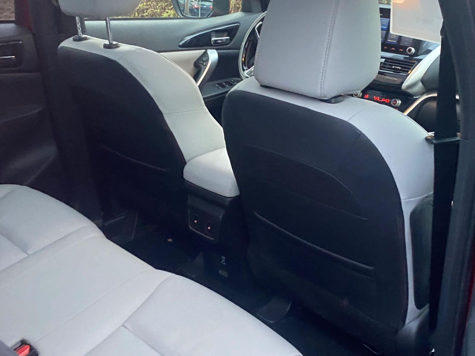 Mitsubishi Eclipse Cross Top Hybrid 4WD/ACC/Pano/Navi
