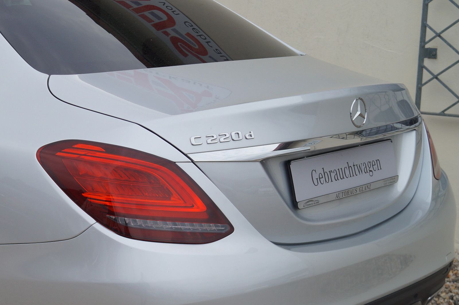Mercedes-Benz C 220 d AMG - Samsaru's Car Outlet