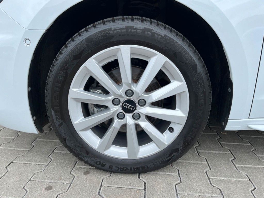 Audi A1 Sportback 30 TFSI S line - Samsaru's Car Outlet