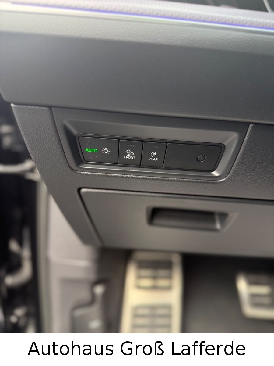 Volkswagen Touareg R-Line 4Motion 360 Kam Head Up Pano