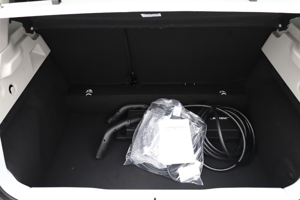 Renault ZOE Intens Z.E. 50 - Samsaru's Car Outlet
