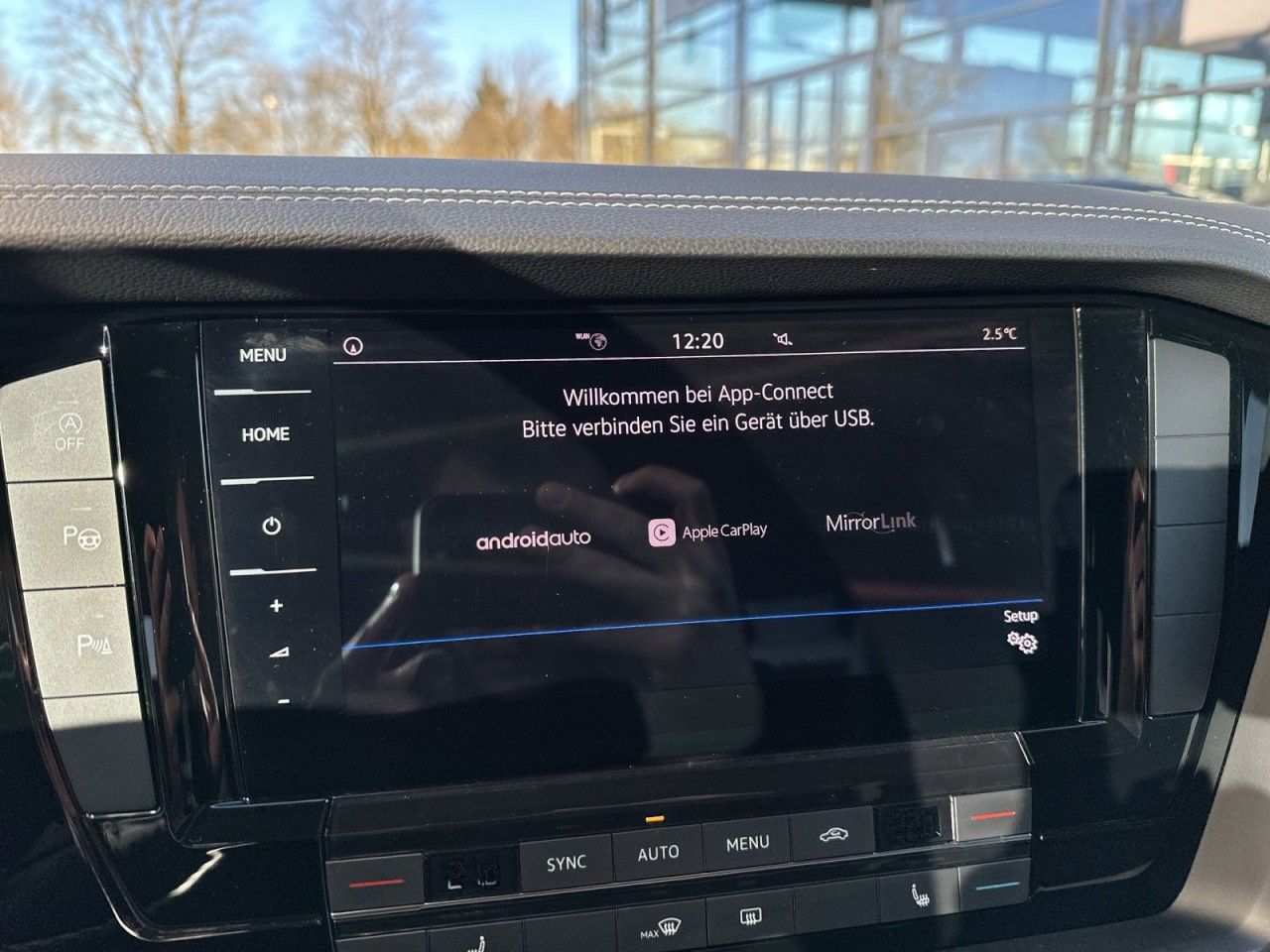 Volkswagen Touareg 3.0 V6 TDI Elegance 4Motion - Samsaru's Car Outlet