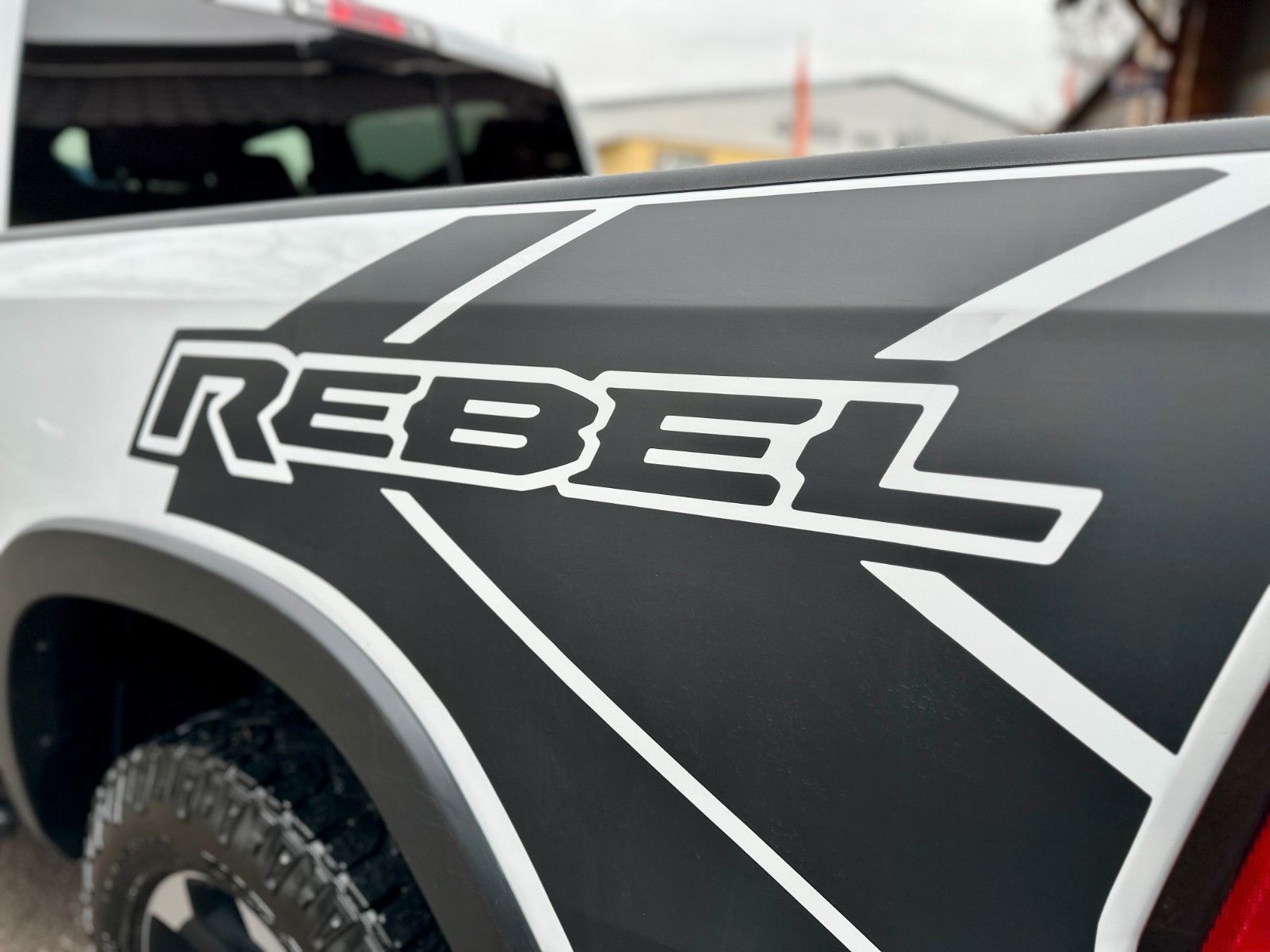 Dodge 5.7 V8*4X4*REBEL*LEDER*LED*NAVI*AHK*MFL*GARANTIE