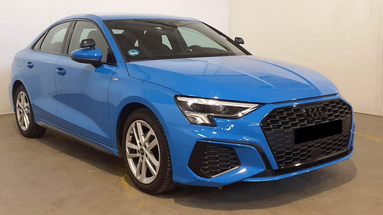 Audi A3 35 TFSI S line Black - Samsaru's Car Outlet