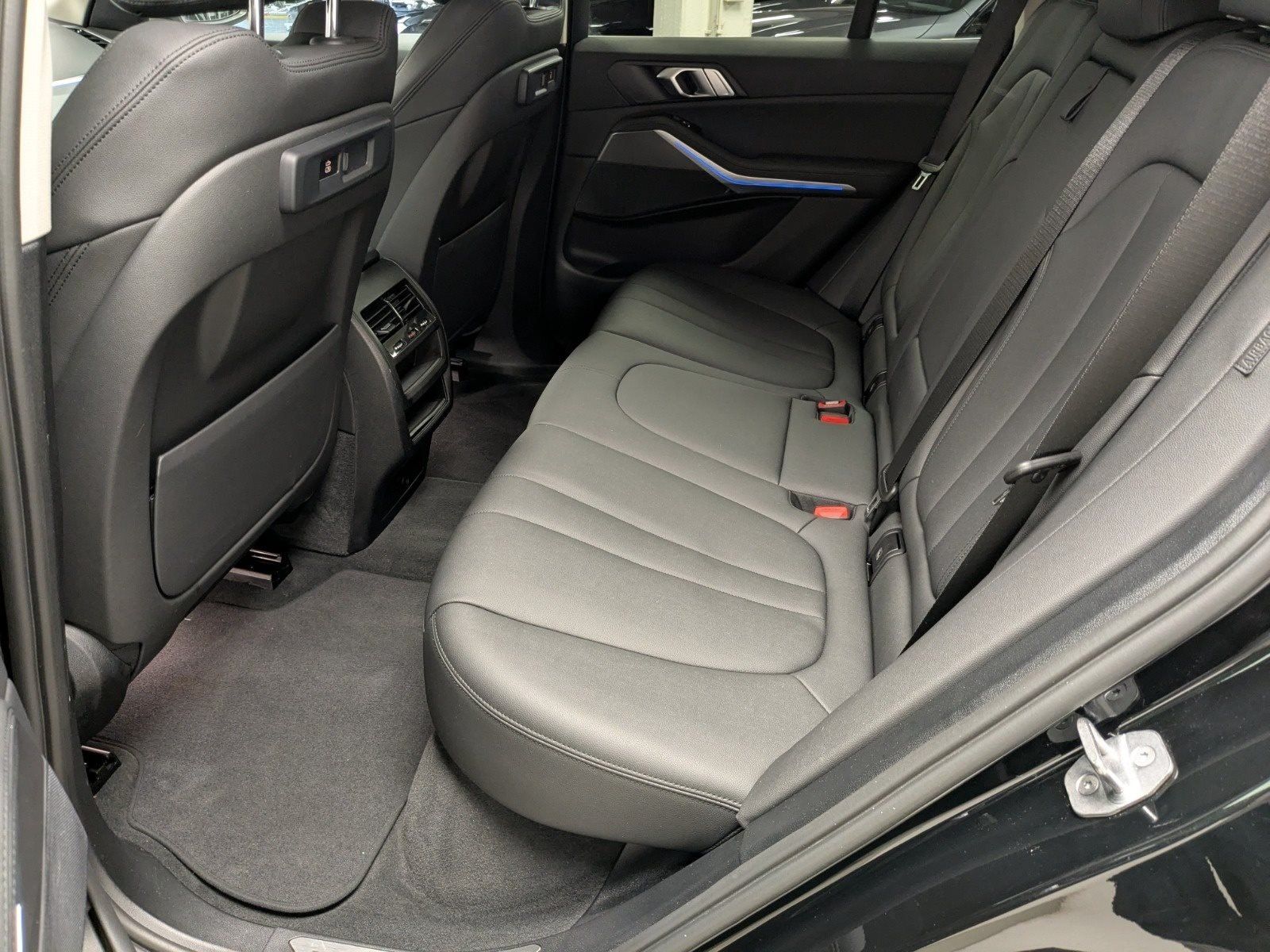 BMW X5 xDrive45e PA SHZ LHZ CP+ DAB 20" AHK LED WLAN