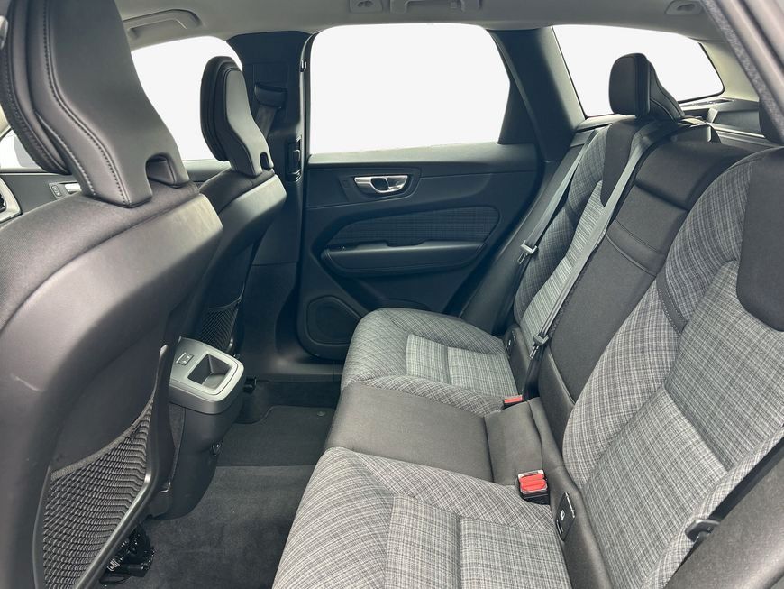 Volvo XC60 B5 B AWD Core